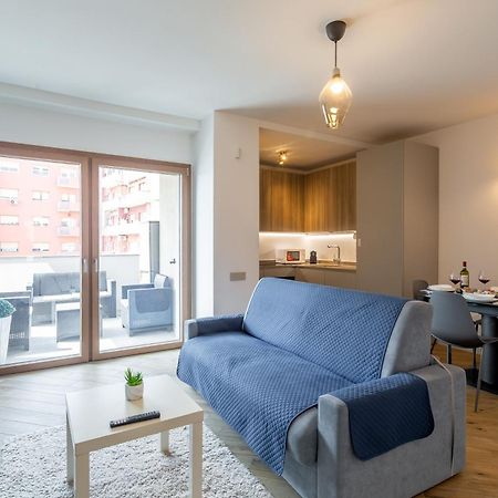 Aurealiving - Trastevere Suite With Rooftop & Gym, Your Place In Rom Exterior foto