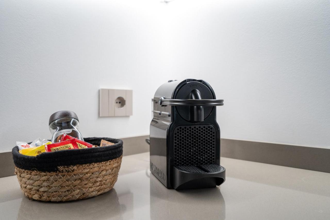 Aurealiving - Trastevere Suite With Rooftop & Gym, Your Place In Rom Exterior foto